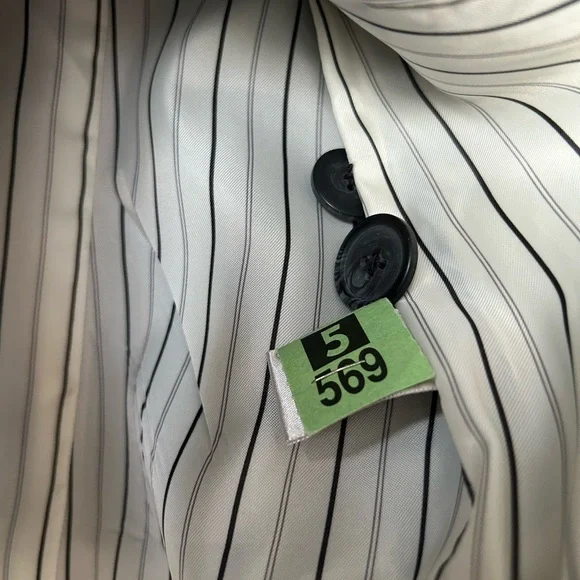 DKNY City Blazer - Picture 8 of 12